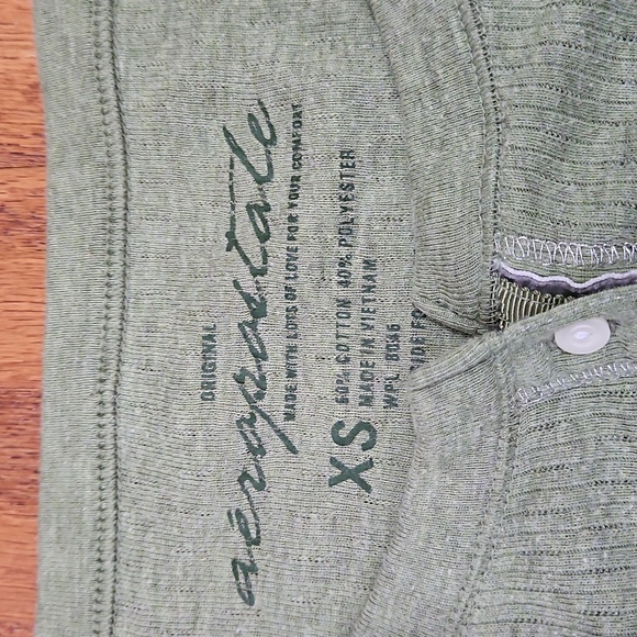 Aeropostale Long Sleeve  Henley Sz XS - Picture 2 of 4